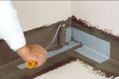 Гидроизоляция очень важна при выполнении бетонной стяжки пола в гараже
