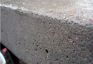 zatverdenie-betona-fundamenta-doma